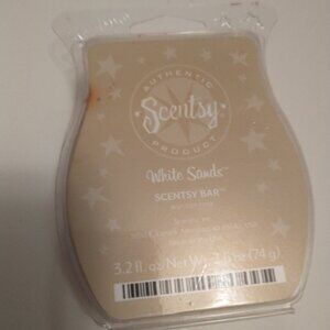 NWT Scentsy wax melts..... White Sands